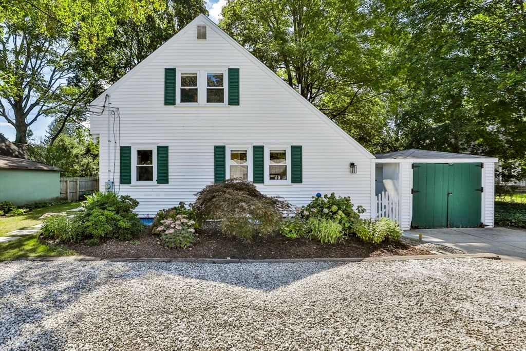 381 Willow St Mansfield — Photo 34 of 36