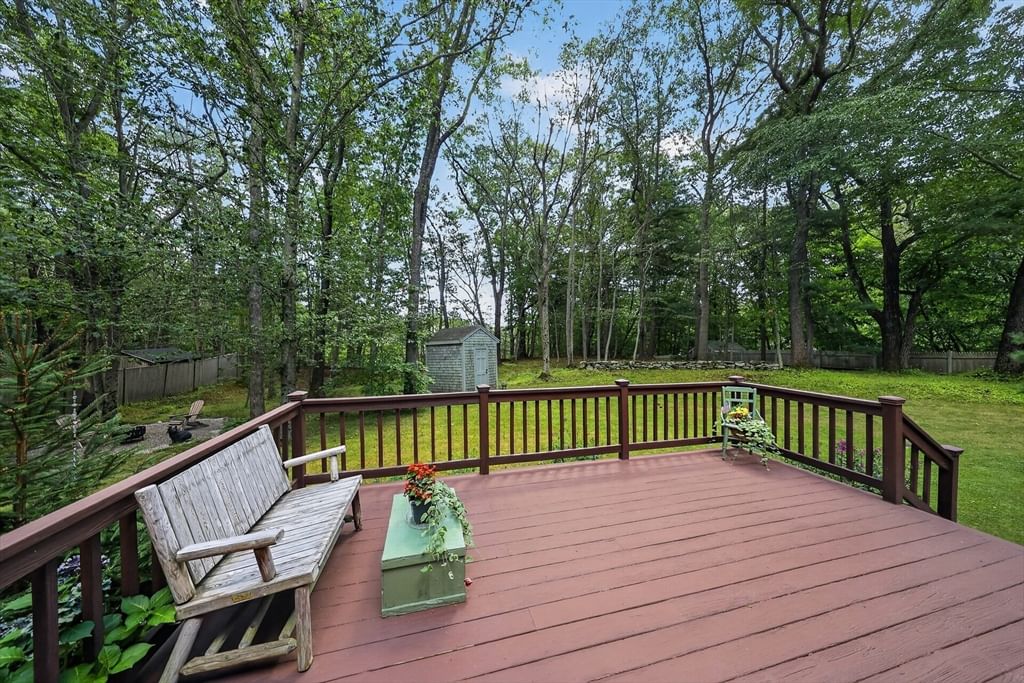 290 Grove St Norwell — Photo 25 of 38
