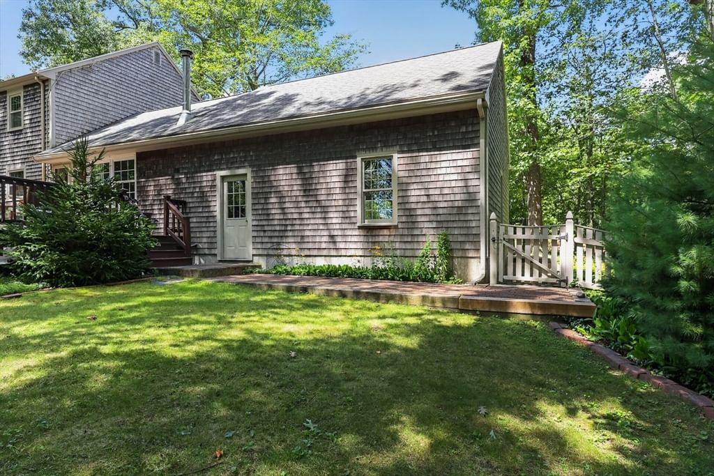 290 Grove St Norwell — Photo 34 of 38