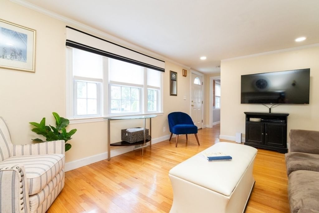 52 Chisholm Rd Weymouth — Photo 10 of 32