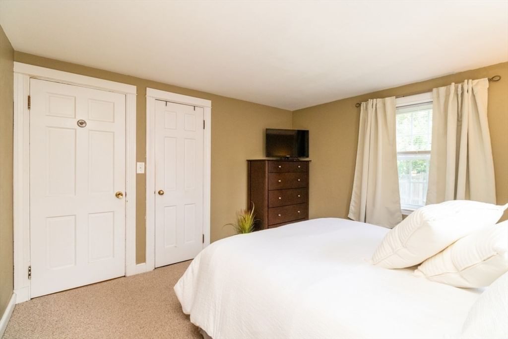 52 Chisholm Rd Weymouth — Photo 15 of 32