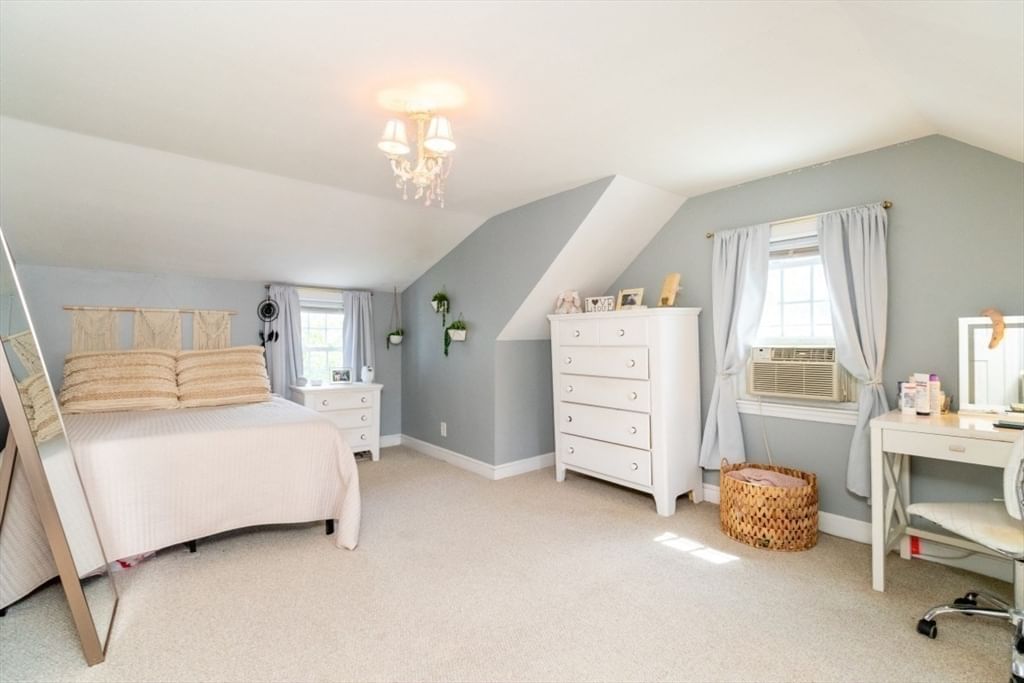 52 Chisholm Rd Weymouth — Photo 16 of 32