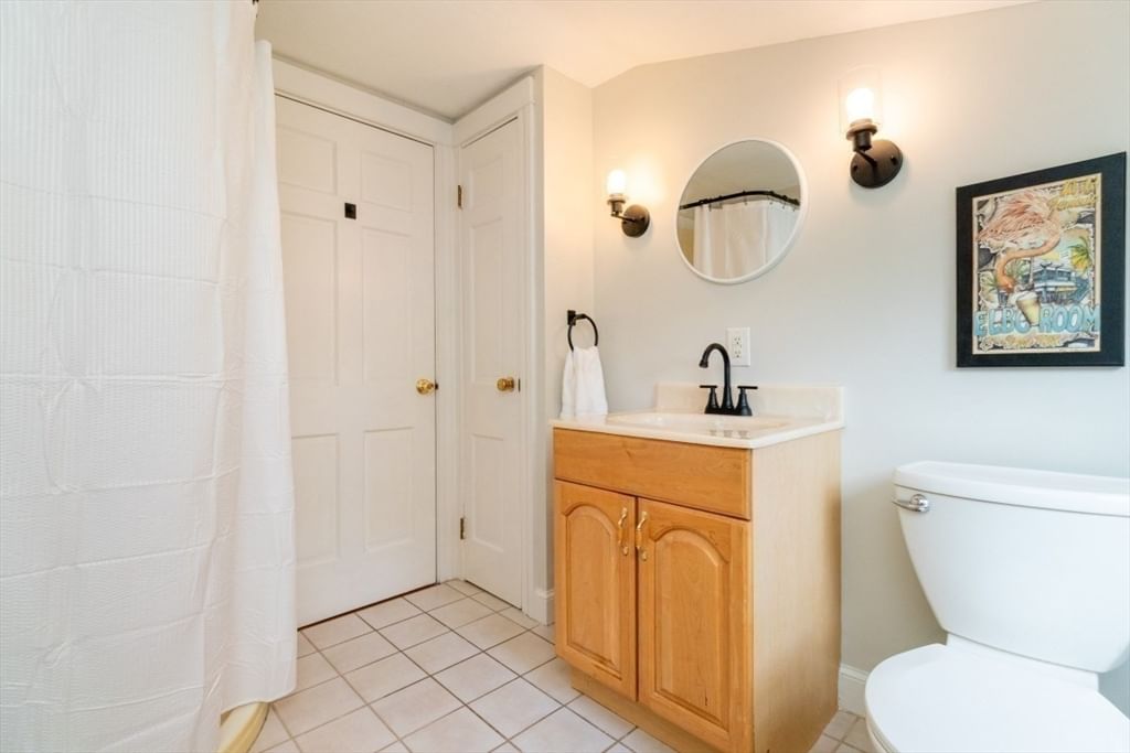 52 Chisholm Rd Weymouth — Photo 19 of 32