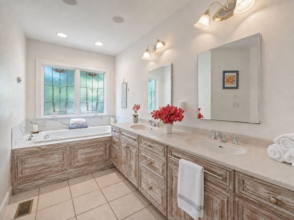 57 Mckenna Ridge Dr Falmouth — Photo 21 of 41