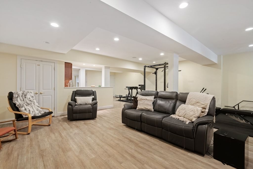 57 Mckenna Ridge Dr Falmouth — Photo 36 of 41