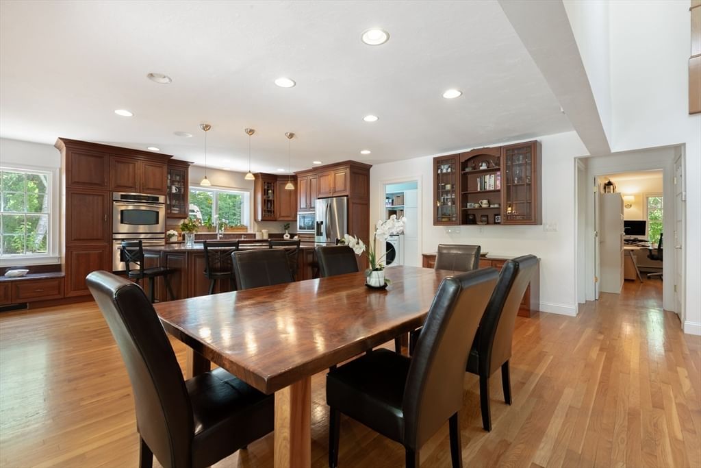 57 Mckenna Ridge Dr Falmouth — Photo 9 of 41