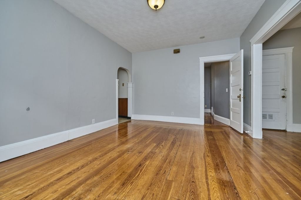 78 Fellsway West Somerville — Photo 16 of 40