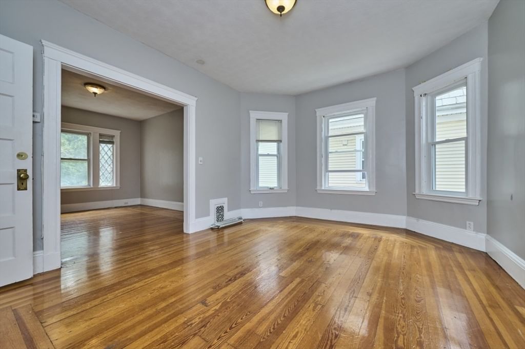 78 Fellsway West Somerville — Photo 17 of 40