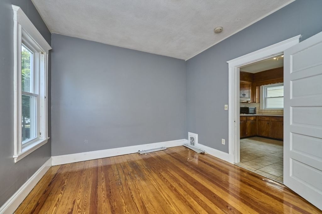 78 Fellsway West Somerville — Photo 19 of 40