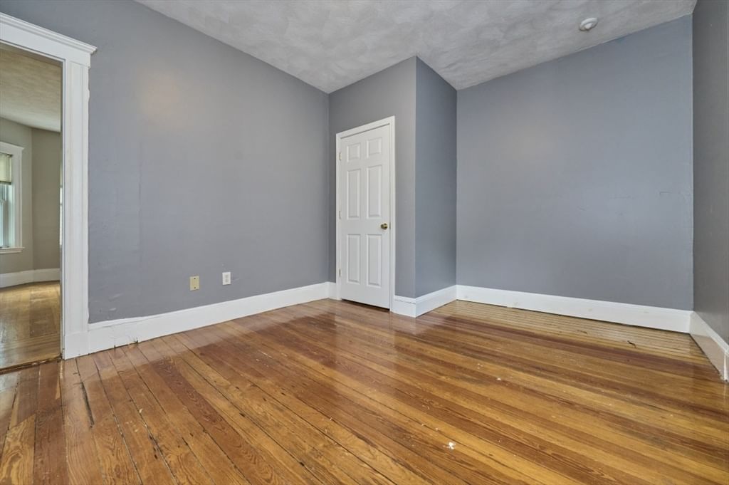 78 Fellsway West Somerville — Photo 20 of 40