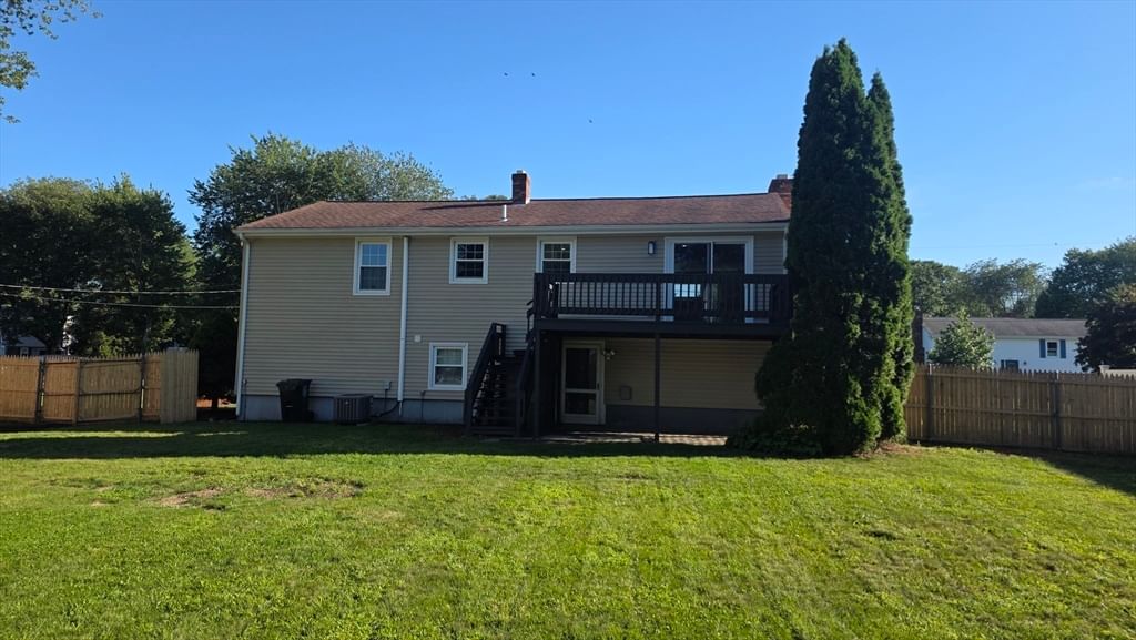 128 Evergreen Dr Swansea — Photo 8 of 35