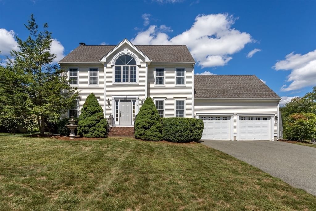 14 Orchard Ln Abington — Photo 3 of 35