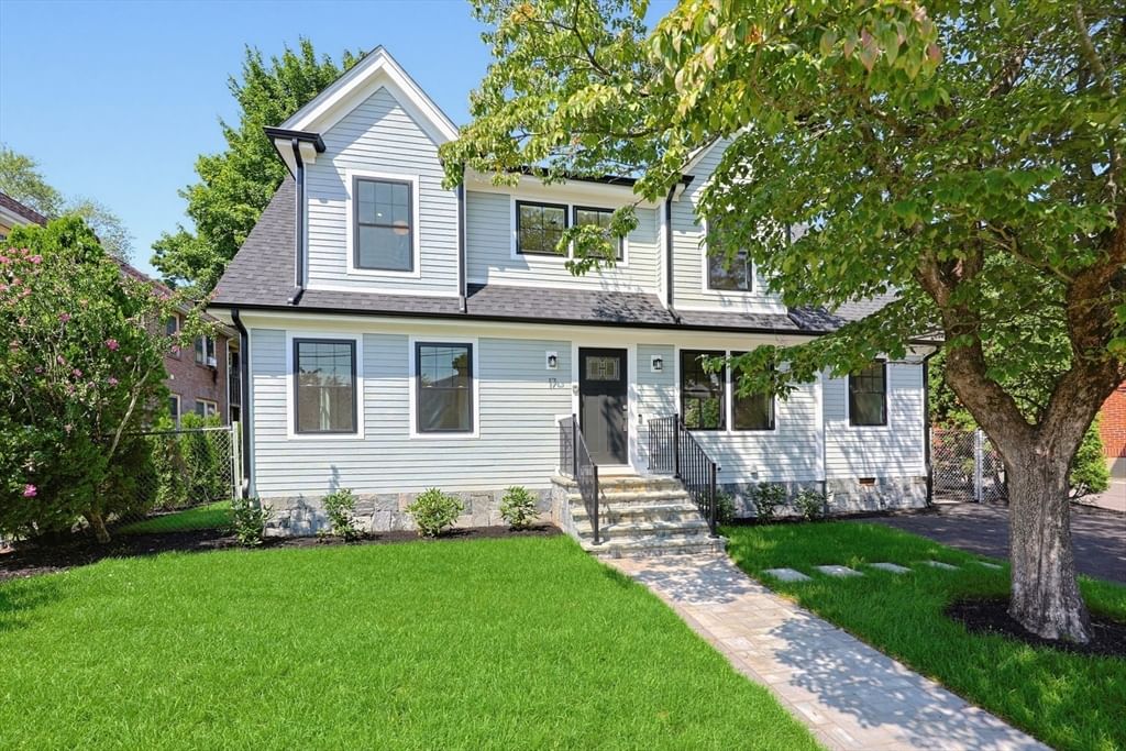 Property at 17 Kilburn Road, Newton, MA 02465