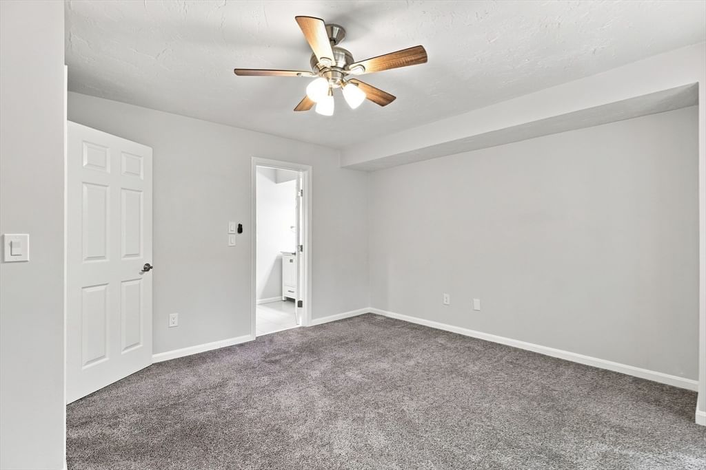 78 Pointe Rok Drive #78 Worcester — Photo 25 of 42