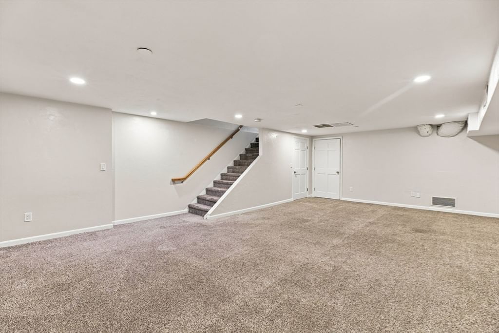 78 Pointe Rok Drive #78 Worcester — Photo 37 of 42