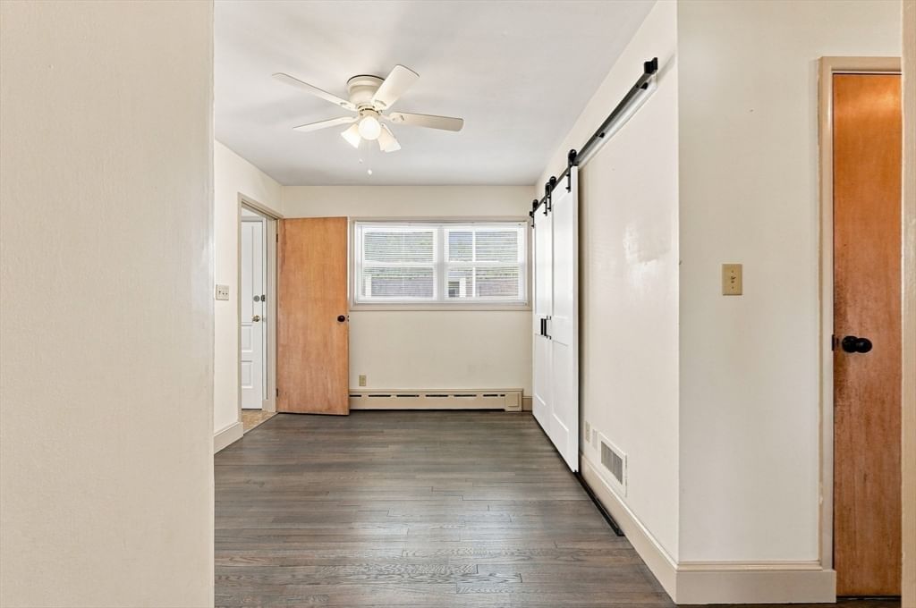 2228 Acushnet Ave New Bedford — Photo 10 of 39