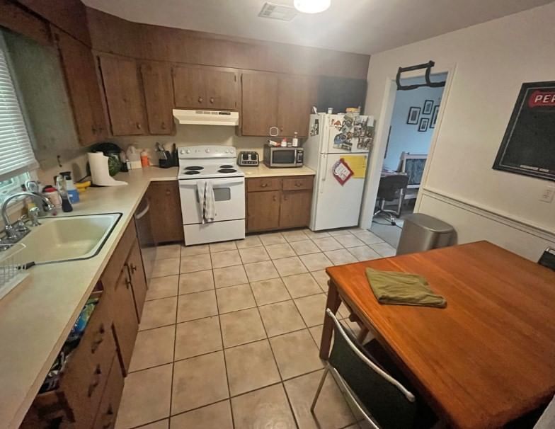 263 South St Holliston — Photo 12 of 16