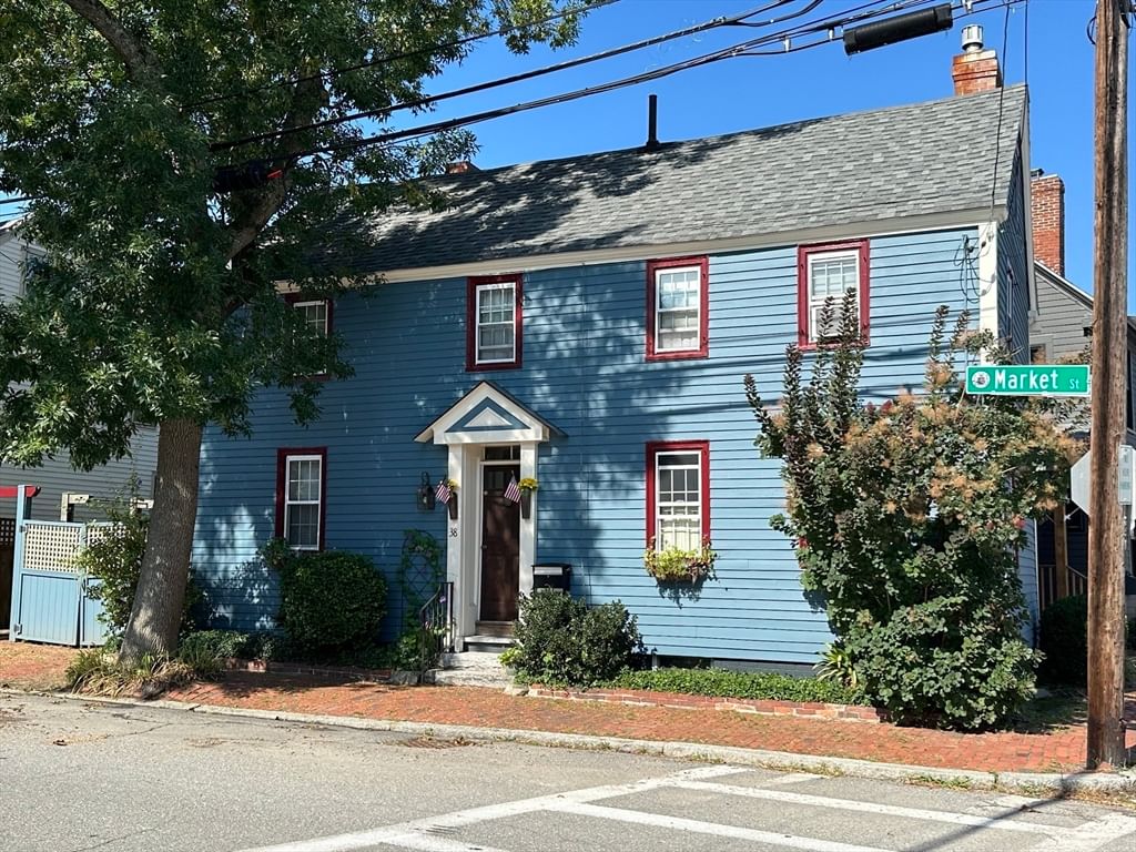 38 Market, Newburyport