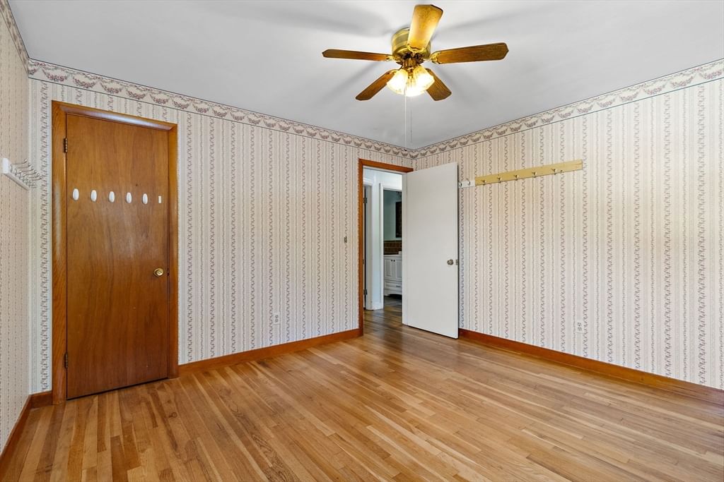 8 Wheeler Rd Westborough — Photo 19 of 32