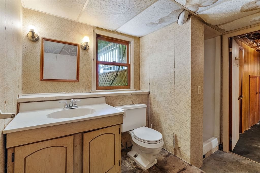 8 Wheeler Rd Westborough — Photo 23 of 32