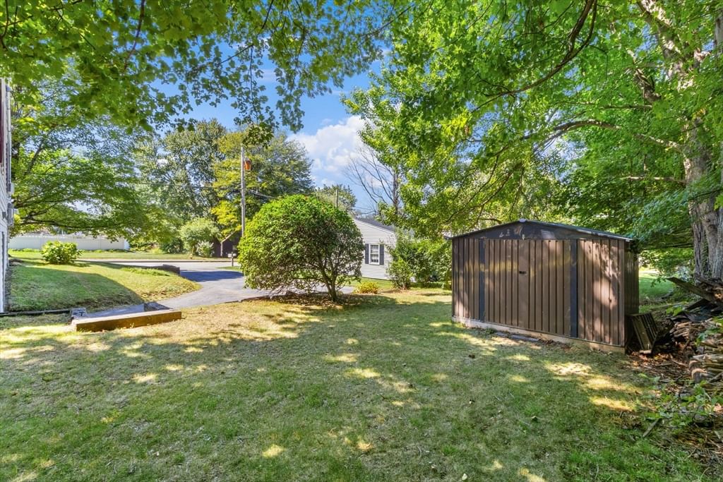 8 Wheeler Rd Westborough — Photo 30 of 32