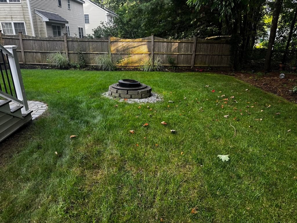 87 Photine Drive Lowell — Photo 7 of 32