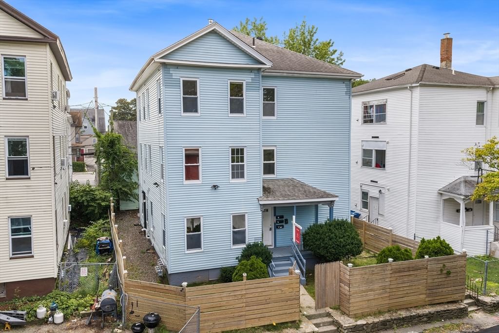 Property at 5 Freeland Ter, Worcester, MA 01603