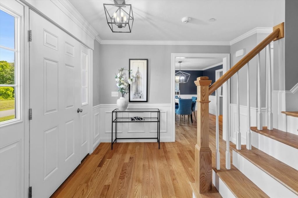 14 Houghton Farm Ln Bolton — Photo 3 of 42