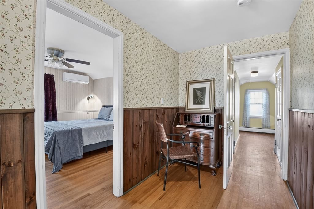 208 Woodland St Fitchburg — Photo 27 of 33