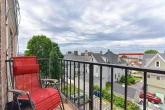 22 Irving St #14 Everett — Photo 2 of 2