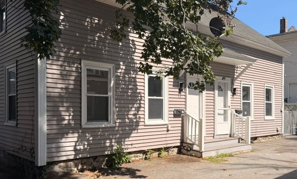 Property at 1-3 Harrison Pl, Lowell, MA 01850