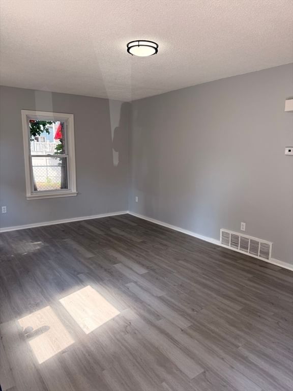 1-3 Harrison Pl Lowell — Photo 8 of 26