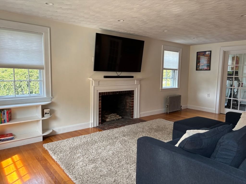 25 Sherman Road Wakefield — Photo 2 of 20