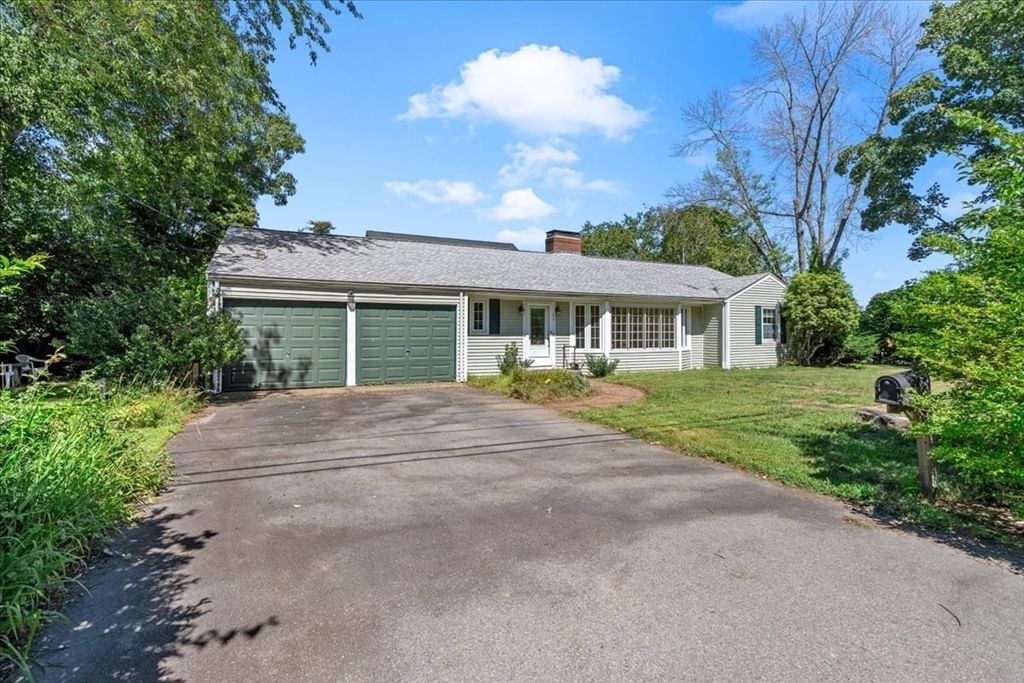 30 Irving Scituate — Photo 2 of 39