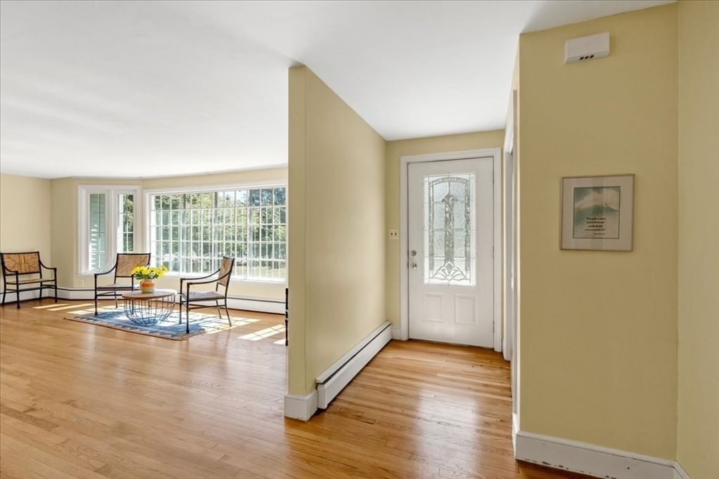 30 Irving Scituate — Photo 3 of 39
