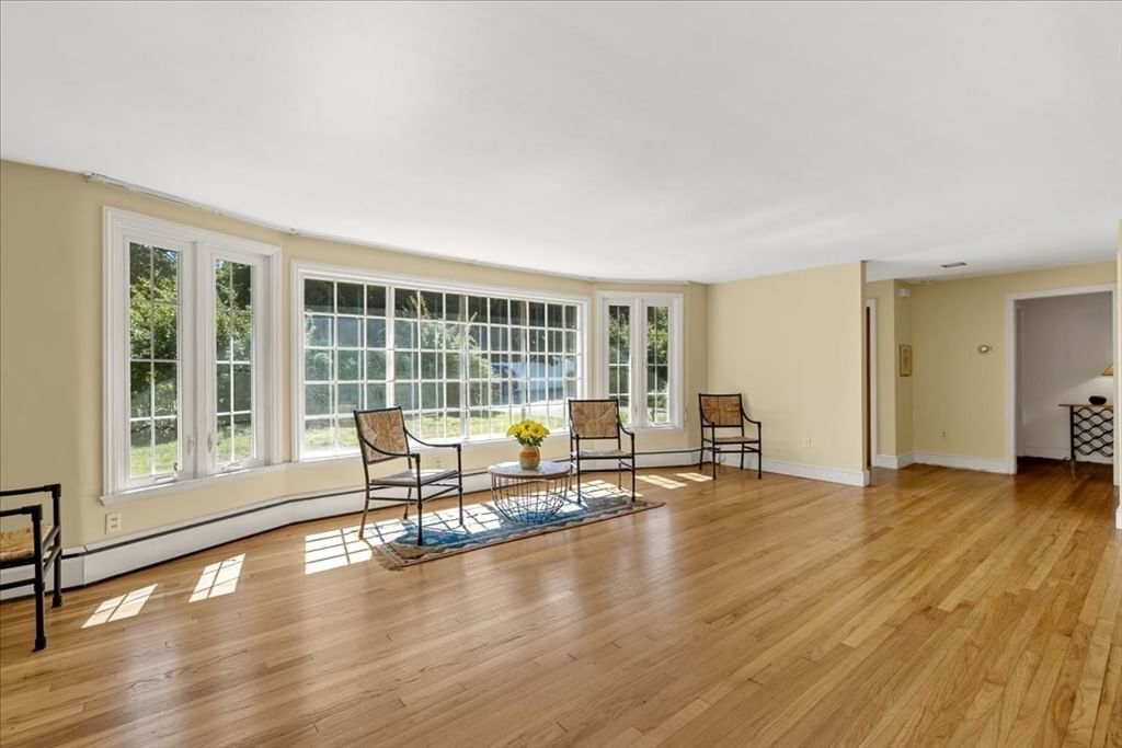 30 Irving Scituate — Photo 4 of 39