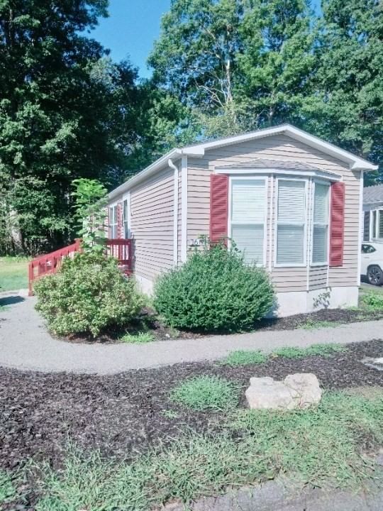 16 Hemlock Street Rockland — Photo 2 of 30