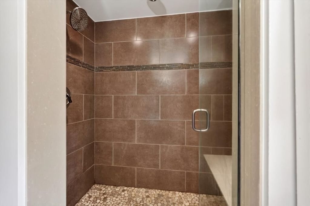 127 Taylor St Pembroke — Photo 27 of 31