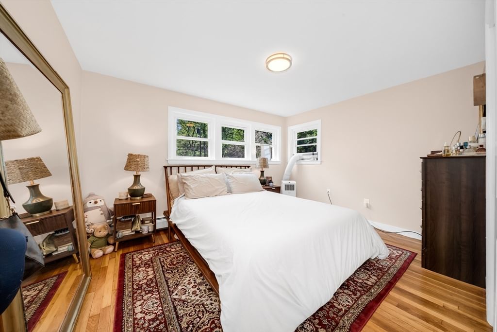 201 Old Burley St Danvers — Photo 10 of 17