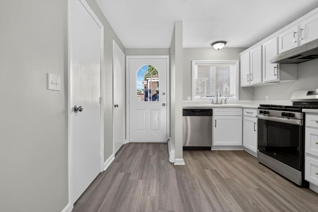 120 Portland St #3 Haverhill — Photo 7 of 28
