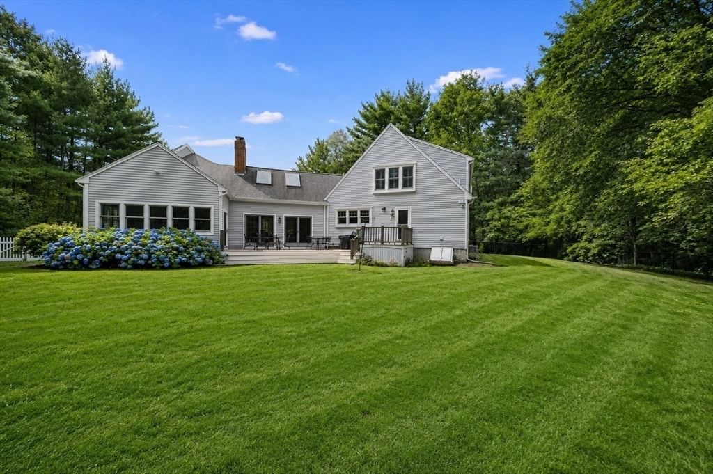 25 Clearwater Dr Westwood — Photo 38 of 40