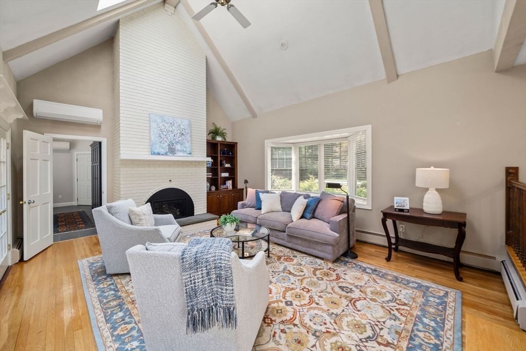 25 Clearwater Dr Westwood — Photo 8 of 40