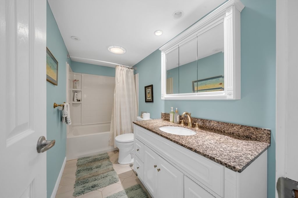 29 Mill Pond #29 North Andover — Photo 15 of 27
