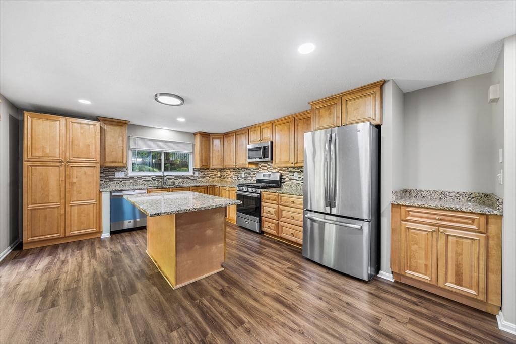 72 E Bluff Rd #72 Ashland — Photo 13 of 42