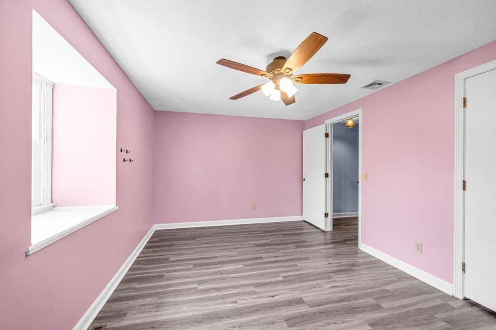 16 Corey Colonial #16 Agawam — Photo 15 of 37