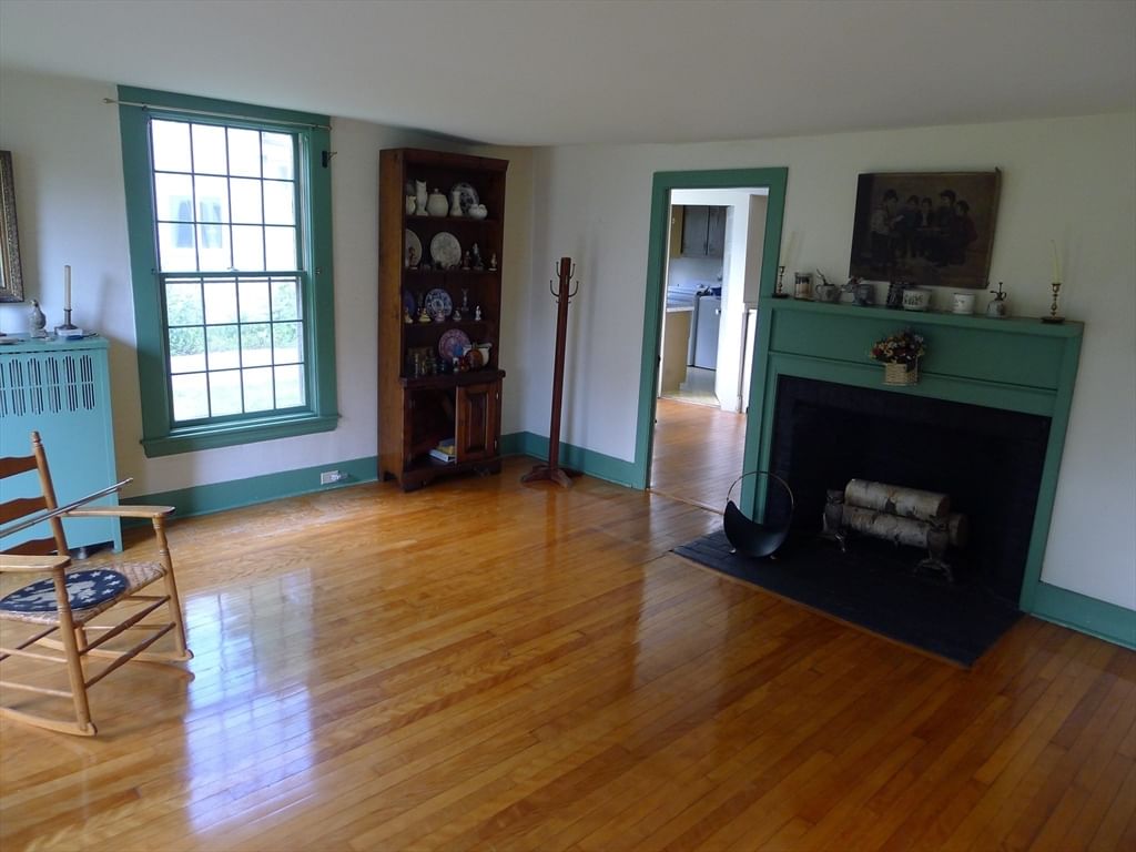 62 South St. Westborough — Photo 3 of 28