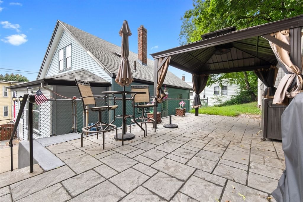 100 Leyden St Boston — Photo 19 of 20