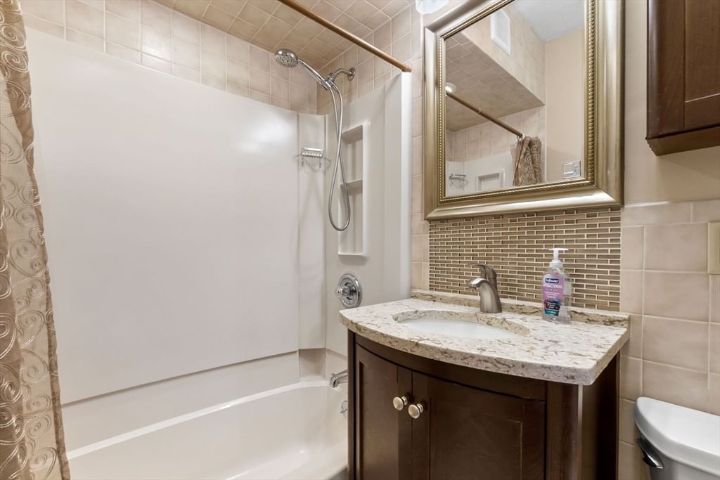 100 Leyden St Boston — Photo 6 of 20