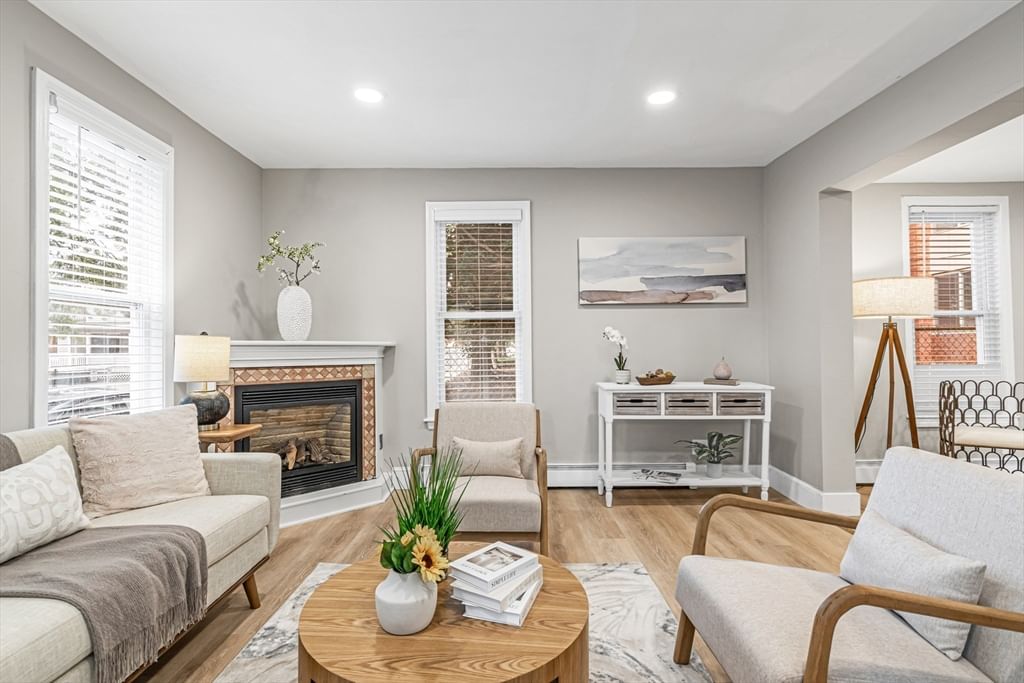 117 Exchange Lawrence — Photo 10 of 41