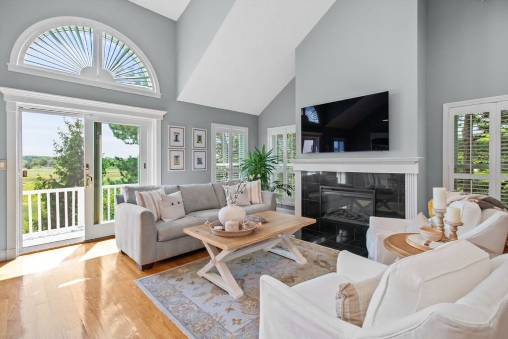 Property at 1 Cutter Ln #1, Quincy, MA 02171